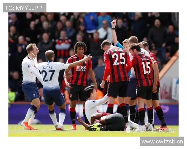 哈德斯尔德主场迎战狼队双方争夺英超宝贵积分的激烈对决 哈德斯尔德主场迎战狼队双方争夺英超宝贵积分的激烈对决